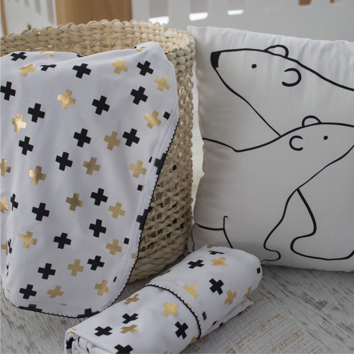 Bubba Blue Polar Bear Black + Gold Jersey Wrap